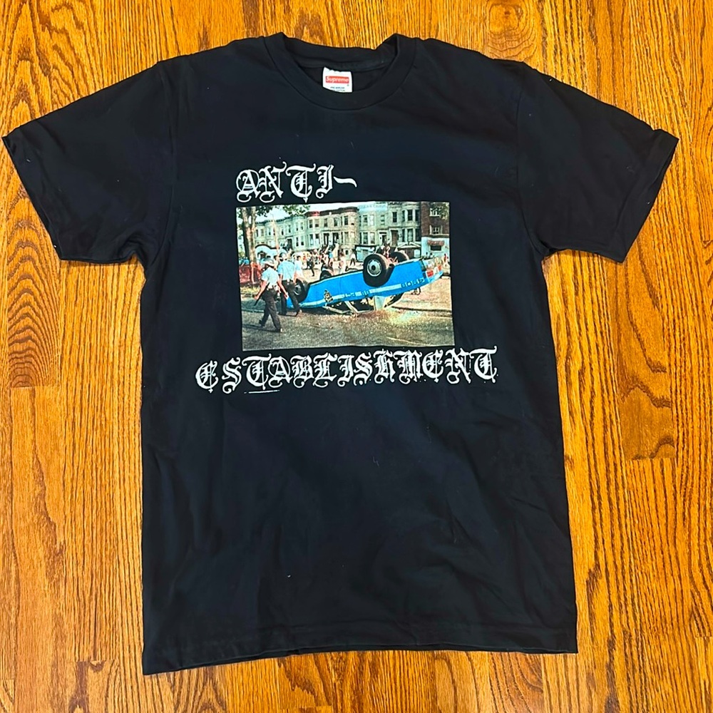 Supreme - Anti Establishment BLK T-Shirt